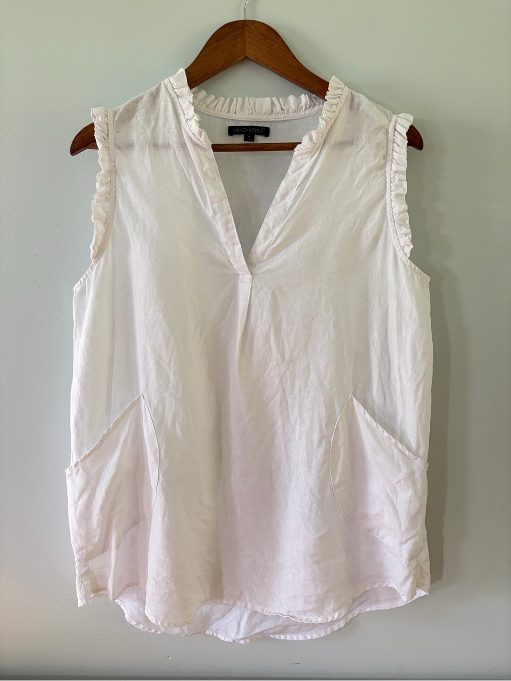 Linen For Cynthia V-neck Ruffle Sleevless Tunic Top - Picture 3 of 11